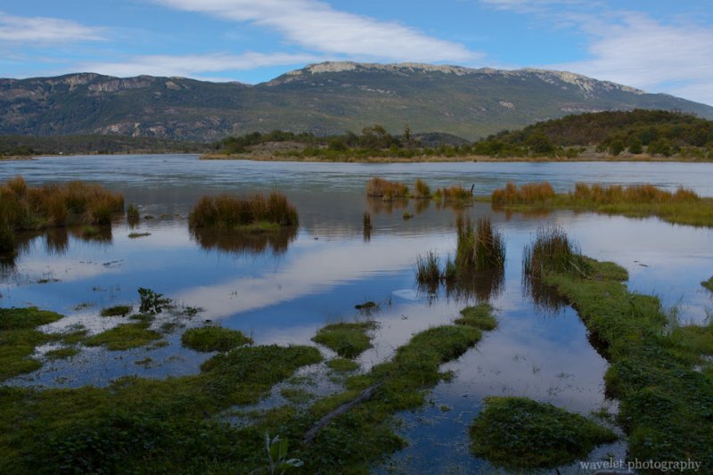Roca Lake, Tierra del Fuego N. P.