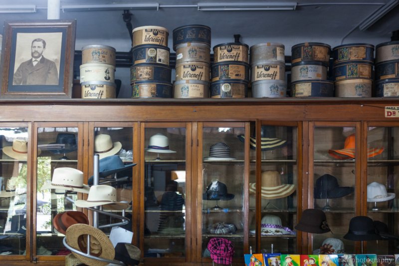 A hat shop at Valparaiso