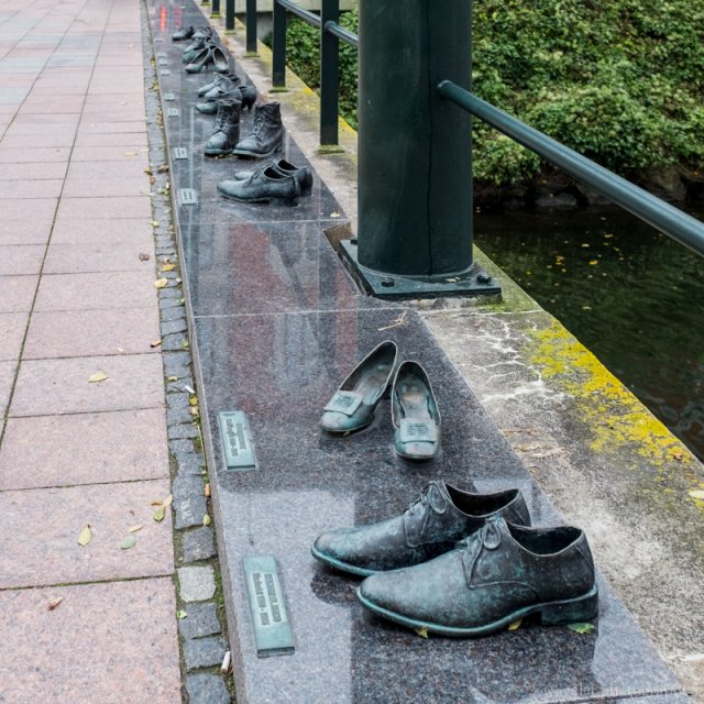 Shoe sculpture on Davidshallsbron, Malmö