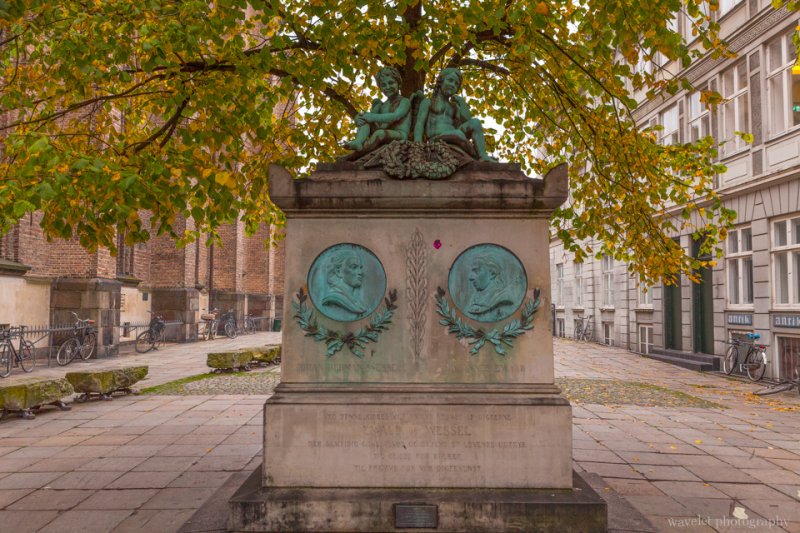 Johannes Ewald & Johan Herman Wessel statue Trinitatis Church, Copenhagen