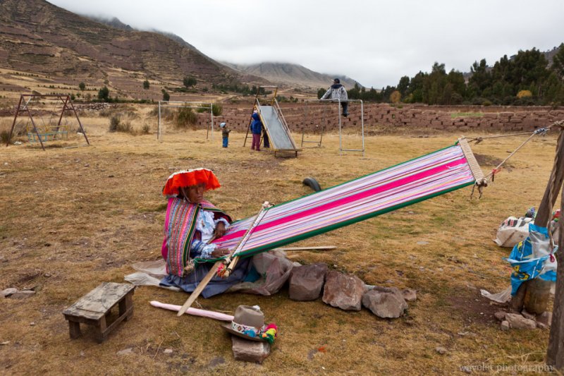 A woman weaving a blanket, Sacred Valley