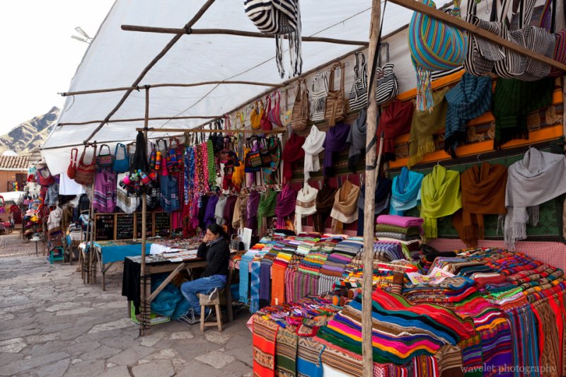 Andean Crafts, Písac Market