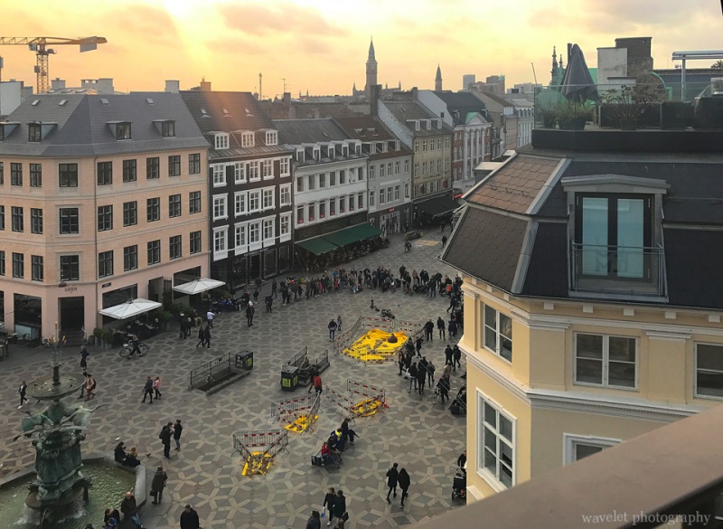 Overlook Amagertorv Square from Illum rooftop, Copenhagen