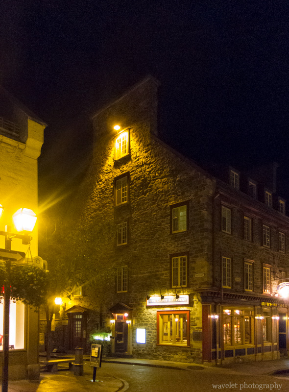 Night scene of Rue Saint-Jean, Quebec City
