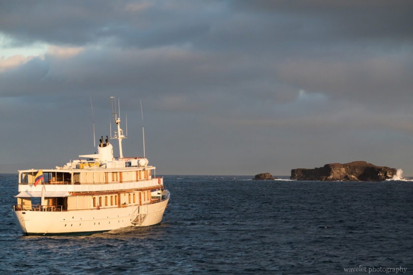 Islet near Sombrero Chino, Santiago Island
