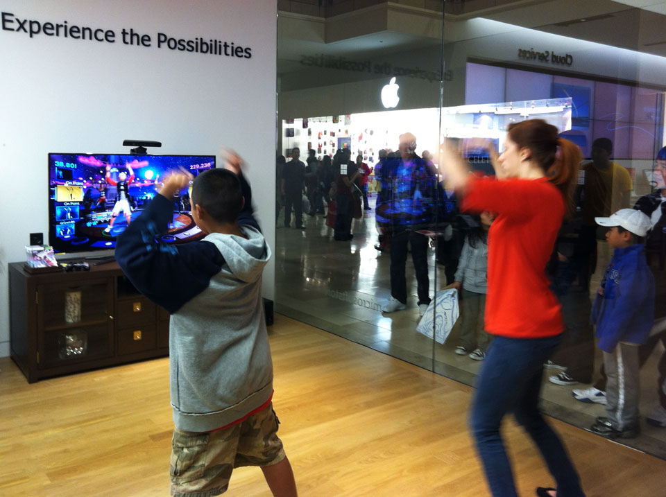 Dance with Kinect, Microsoft Store at Valley Fair