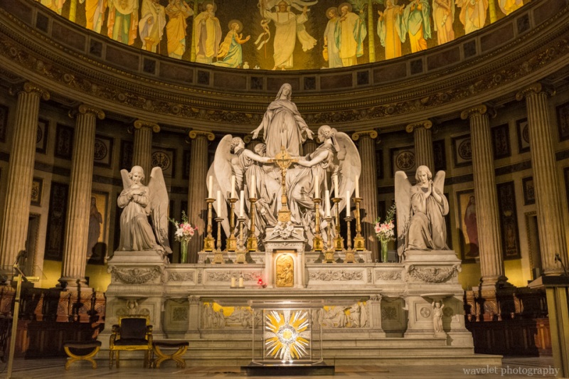 The statue by Charles Marochetti on the altar of the Église de la Madeleine, Paris
