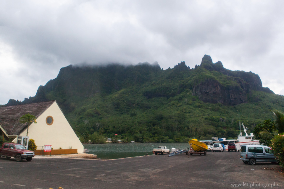 Pao Pao at the bottom of Cook\'s Bay, Moorea