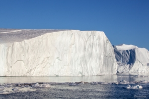 Midnight sailing, Ilulissat, Greenland