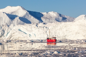 Midnight sailing, Ilulissat, Greenland