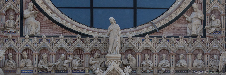 Facade statues of the Duomo, Siena