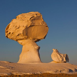 Read more about the article Egypt – White Desert