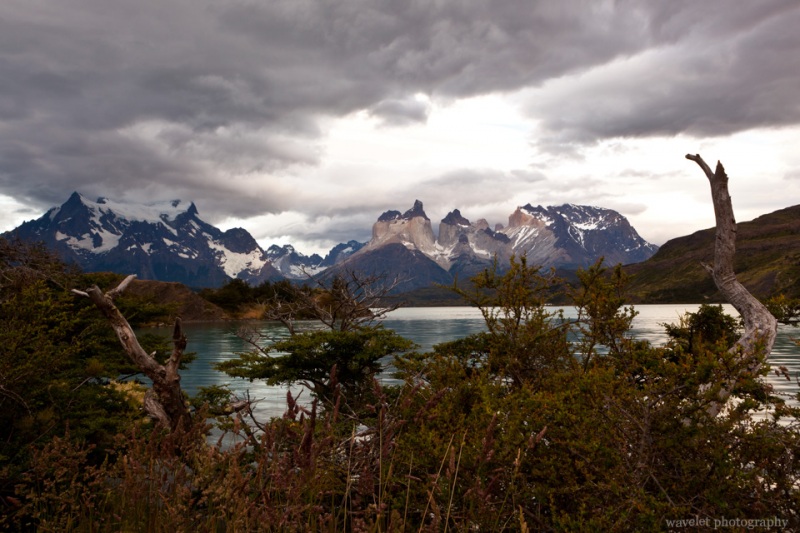 Lago Pehoé and Cuernos del Paine