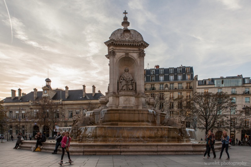 Fontaine Saint-Sulpice, Paris