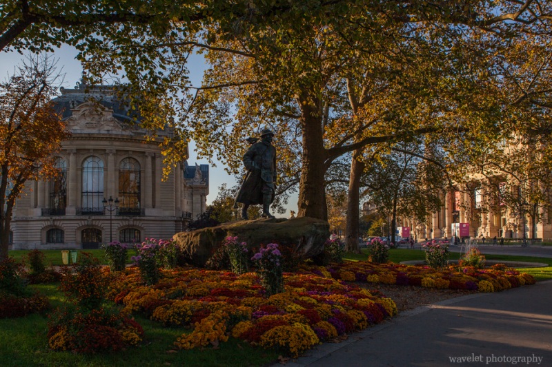 Statue of Georges Clemenceau and Petit Palais, Paris