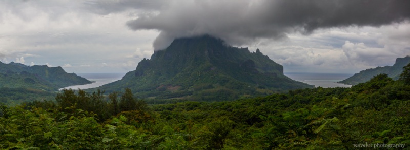 Overlooking Opunohu Valley, Mt Rotui and Cook and Opunohu Bays from Belvedere Lookout, Moorea