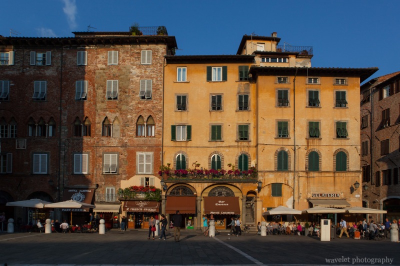 Piazza San Michele, Lucca