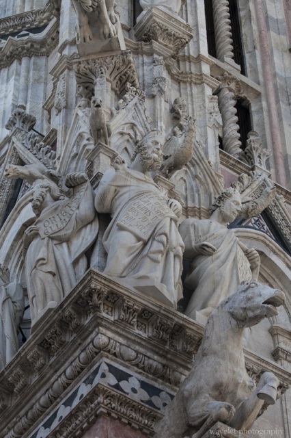 Facade statues of the Duomo, Siena