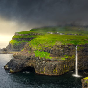 Read more about the article Faroe Islands – Múlafossur Waterfall